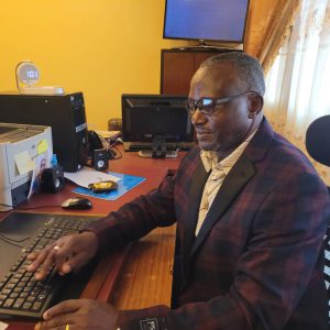 Dr. Tatah Boniface Mbiydzela